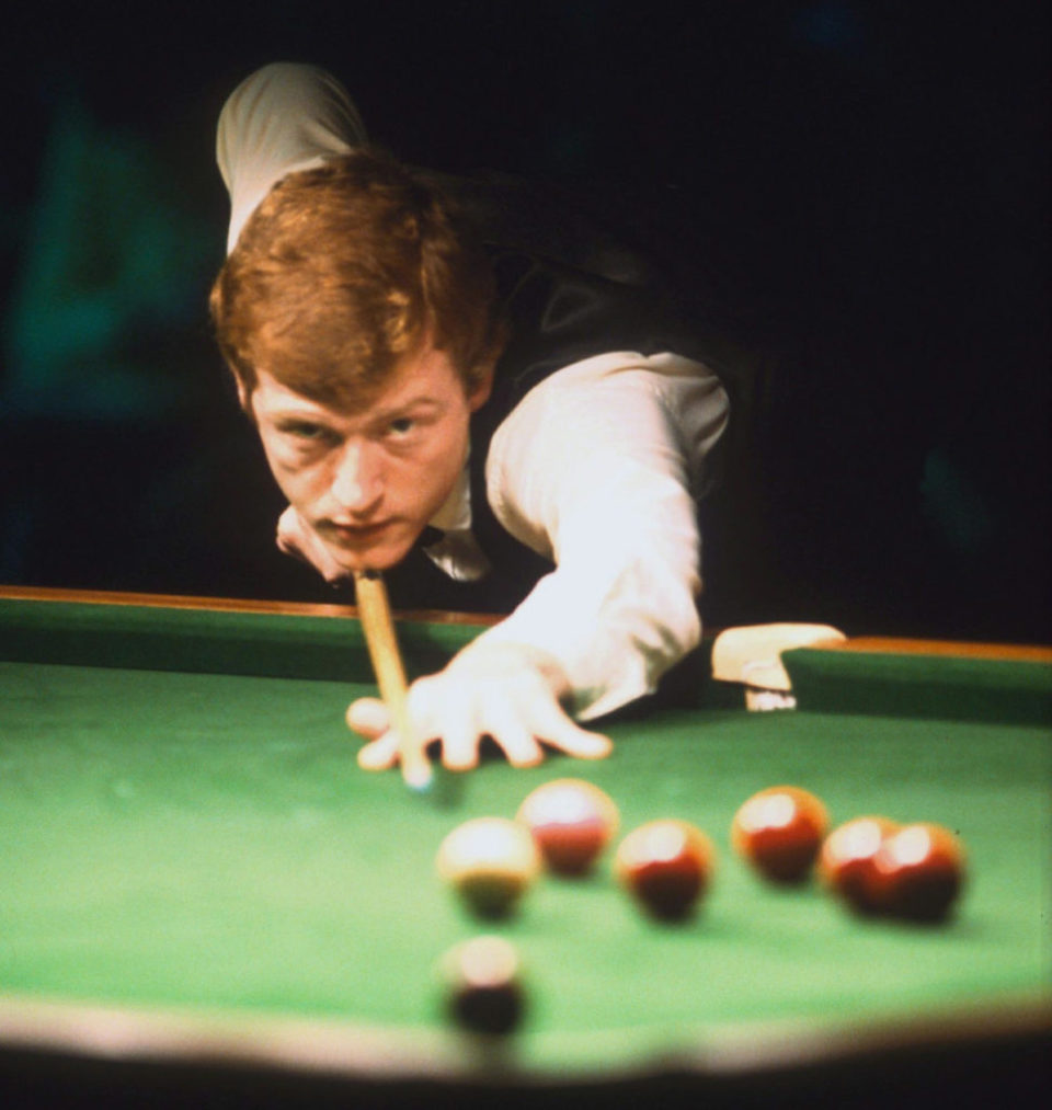 他推动年轻 他推动年轻