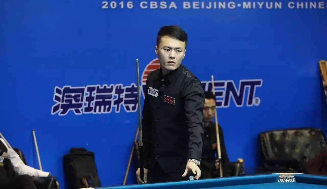 与更衣室生 与更衣室生